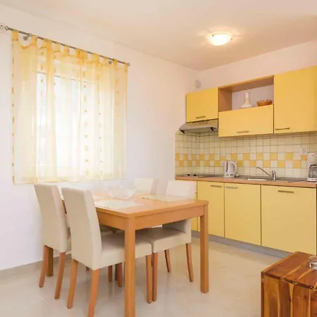 In Labin/istrien 30422 Apartment